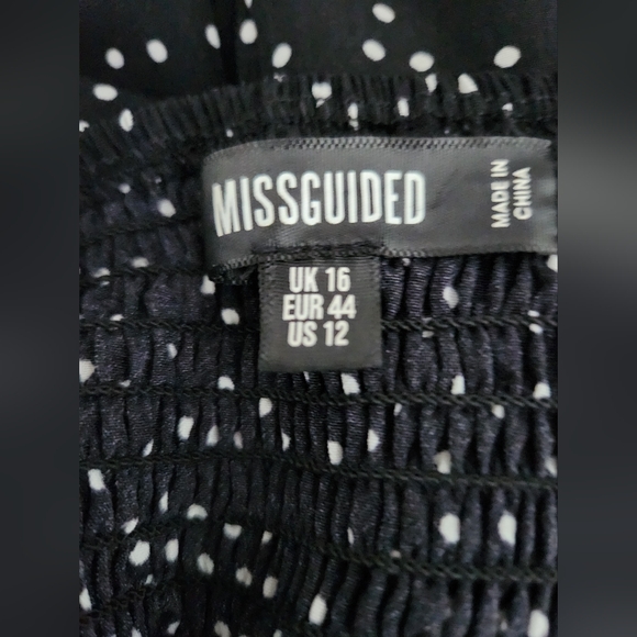 MISSGUIDED POLKA-DOT DRESS - Picture 7 of 7